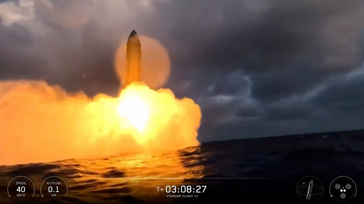 Nach Rückkehr zur Erde - SpaceX-Rakete geht in Flammen auf