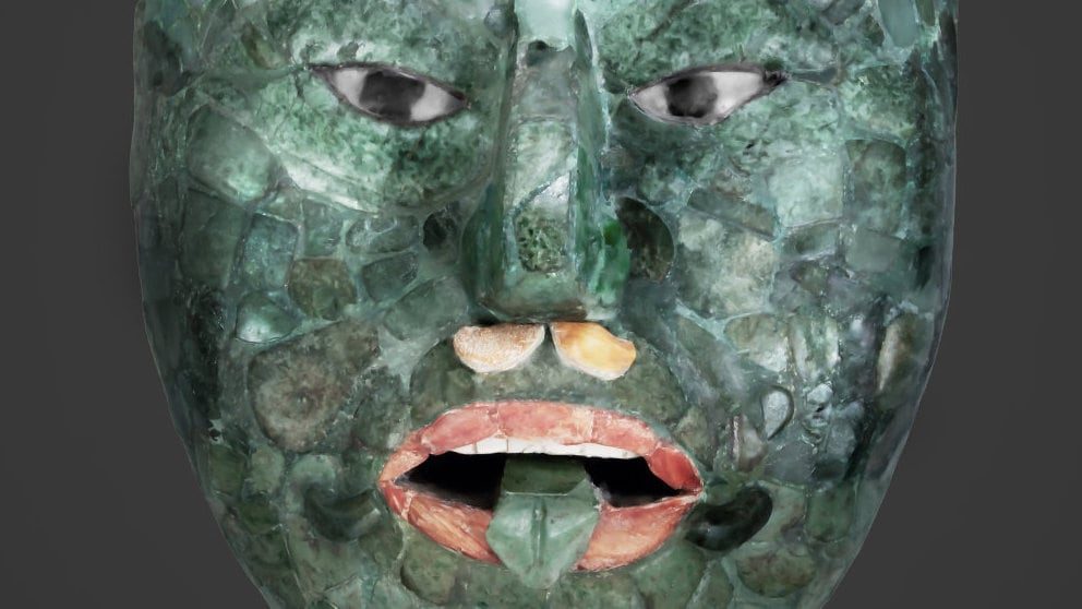 Scoop i Aarhus: For første gang udstilles mayaernes jademasker uden for Mexico