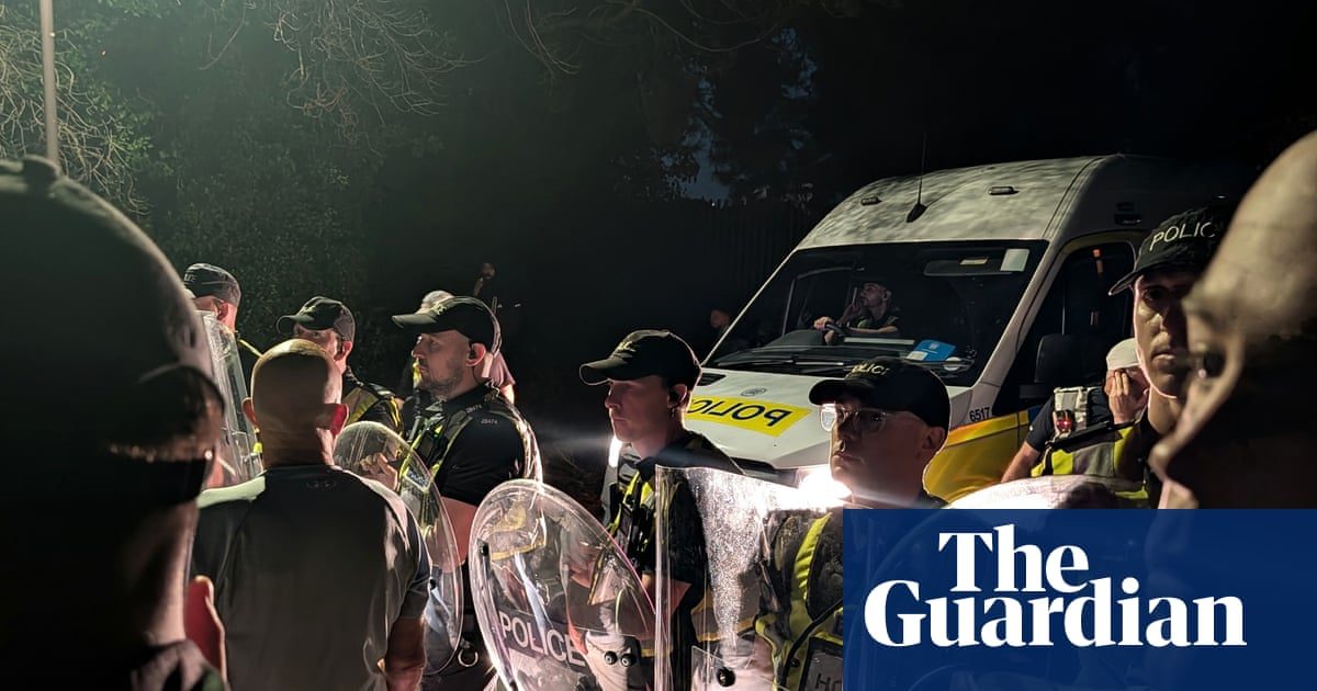 Far-right port protests: police told to improve intelligence gathering