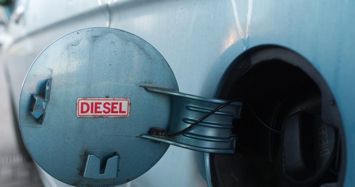Diesel droższy w Europie, tańszy w USA. Trump szykuje zmianę