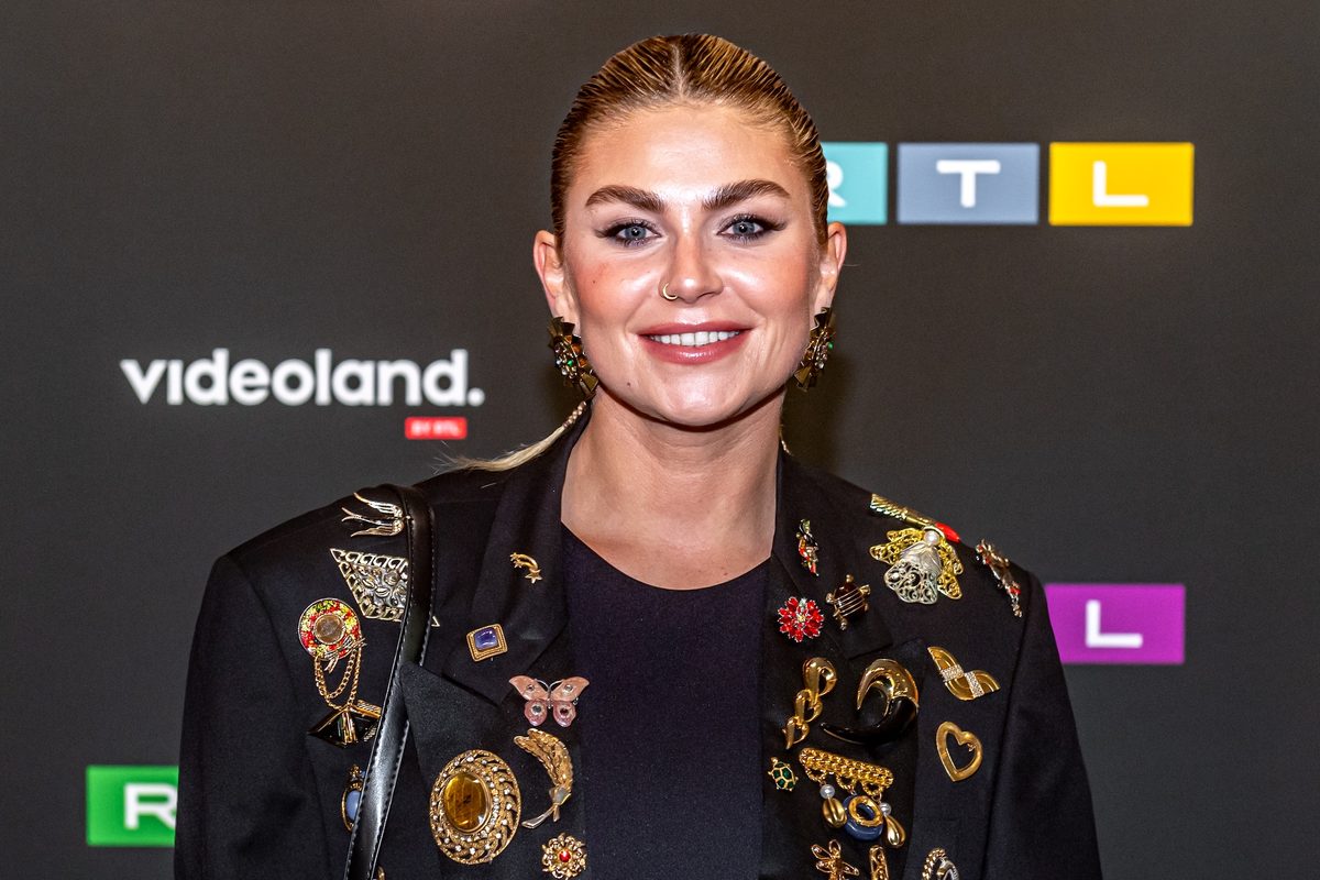 Roxeanne Hazes maakt opwachting bij bij Nationale lichtjesavond