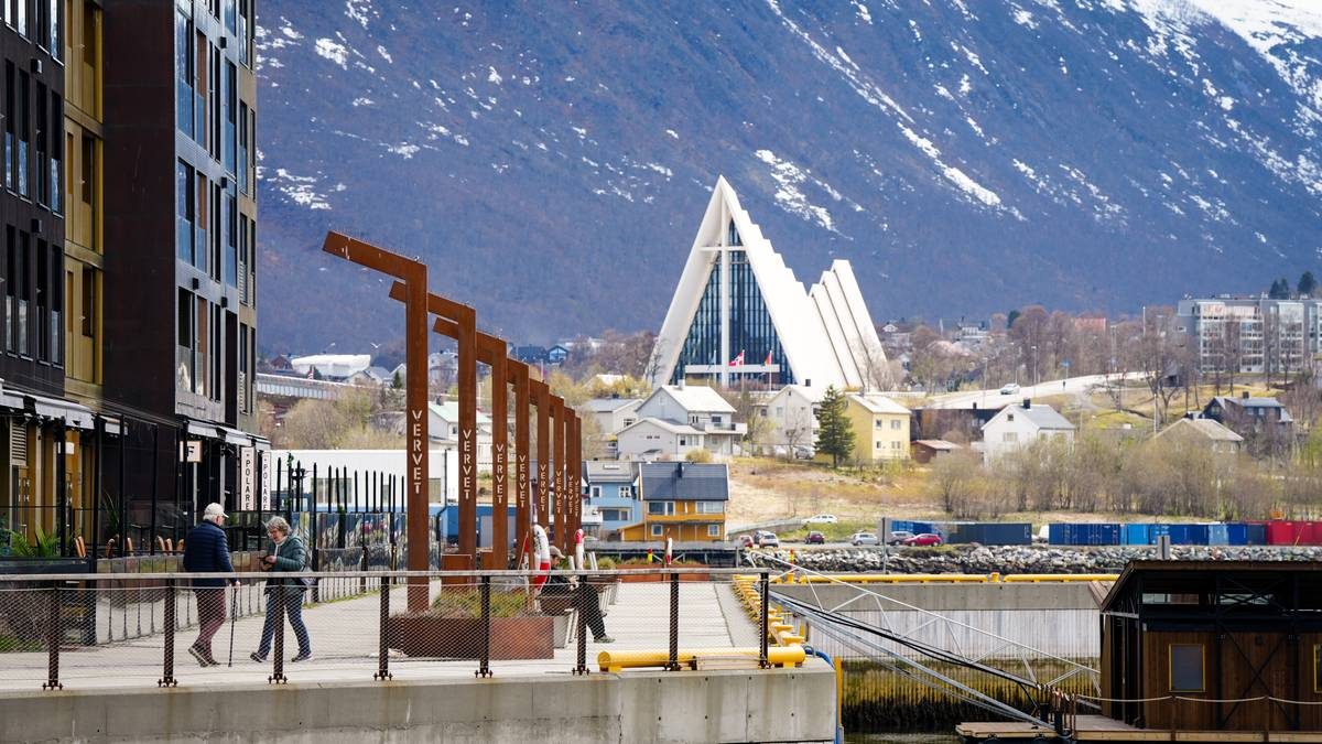 Robek-Tromsø må ta opp stort og dyrt «forbrukslån» for å betale rekningar