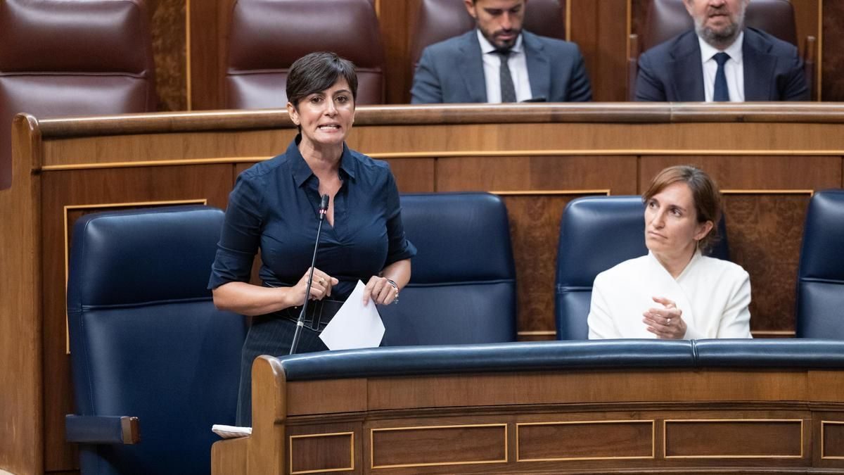 La negociación 'in extremis' entre PSOE y Sumar se tensa por el alquiler indefinido mientras Junts amenaza con romper
