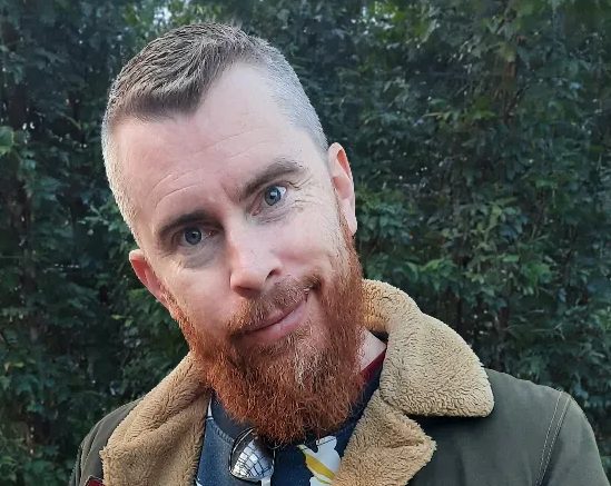 Fotballkommentator Paul Thomas Clay er død