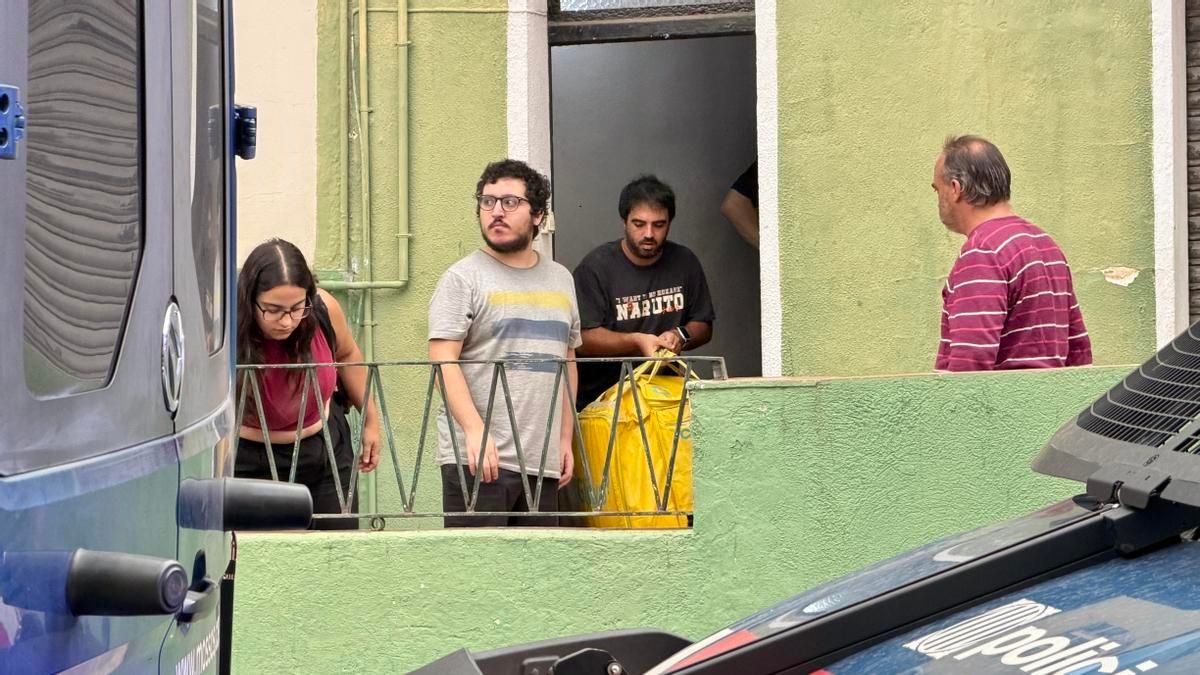 Desahuciada en Mataró una familia con una persona con discapacidad