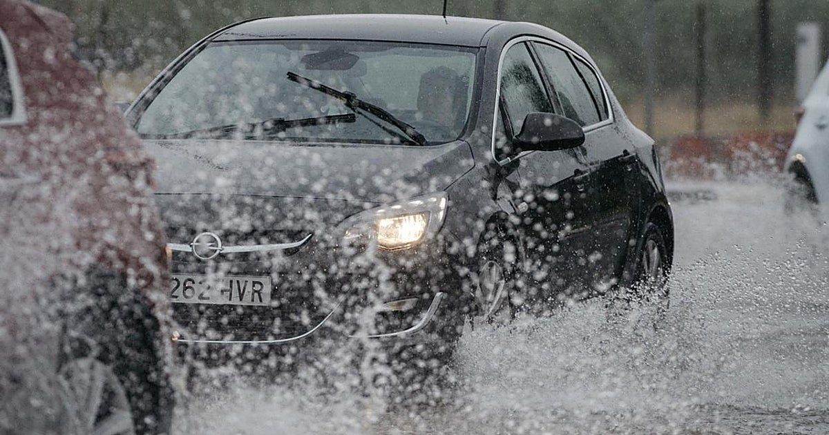 Protección Civil envía un es-alert ante la previsión de lluvias intensas en el litoral catalán este martes