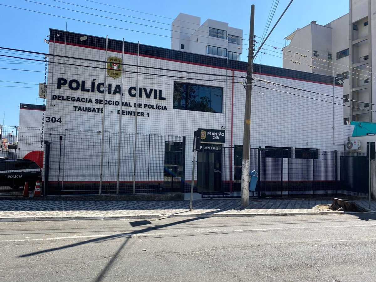 Mulher é esfaqueada pelo ex-marido que não aceitava término, em São Luiz do Paraitinga