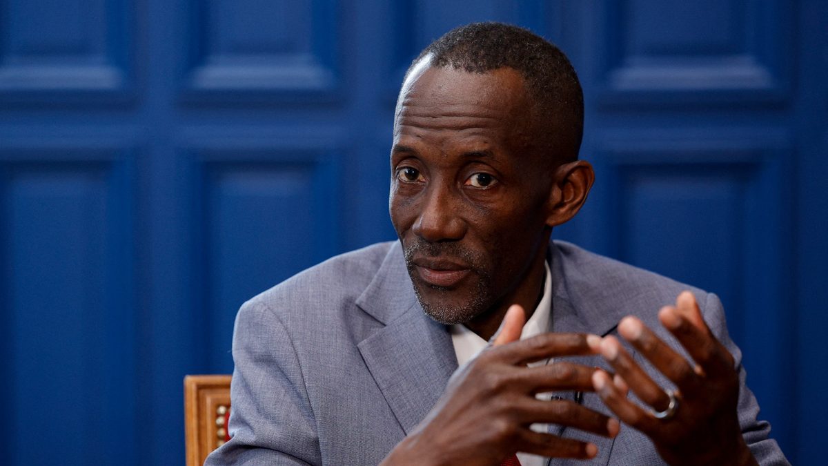 "Je n'ai ni allumé ni encouragé de feu de poubelle": Bally Bagayoko fustige des "accusations grotesques" après sa prése…