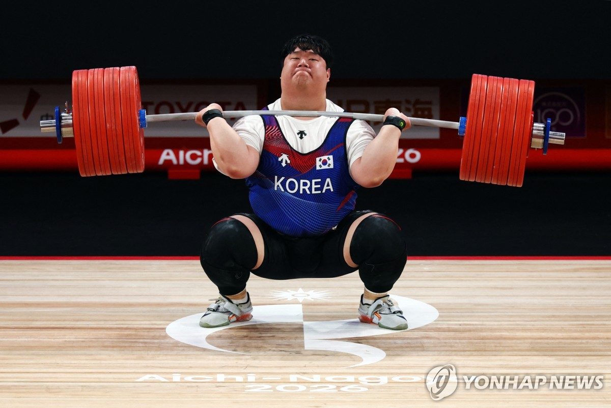 [아시안게임] 송영환, 남자 110㎏ 이상급 4위…한국 역도, 은 1개로 마감