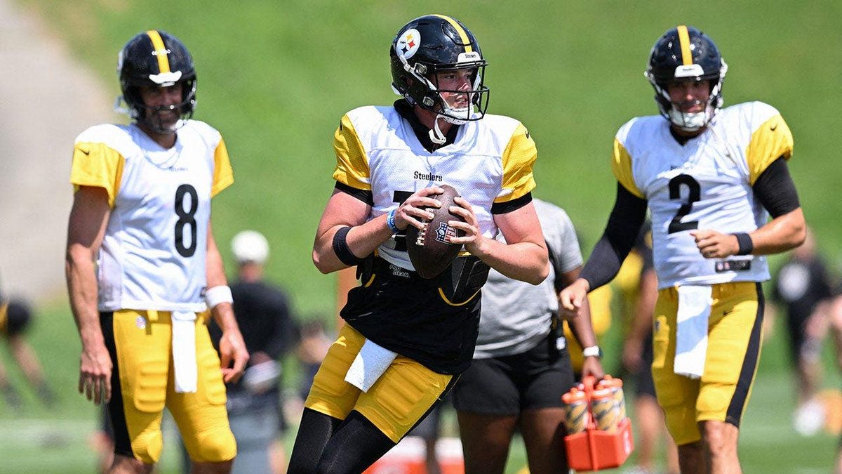 Aaron Rodgers clears air on 'racy' Drew Allar DM rumors on Cam Heyward podcast: 'It's not true'