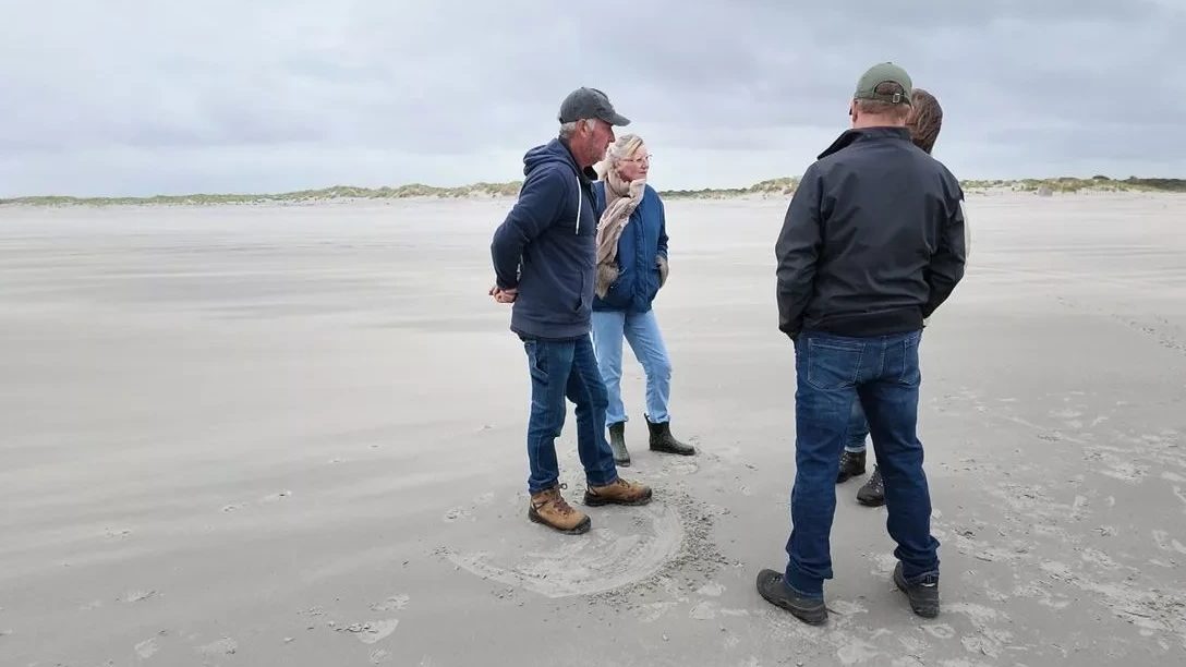 Bewoners Waddeneilanden vrezen afsluiting natuur: 'Een derde van Vlieland dicht'
