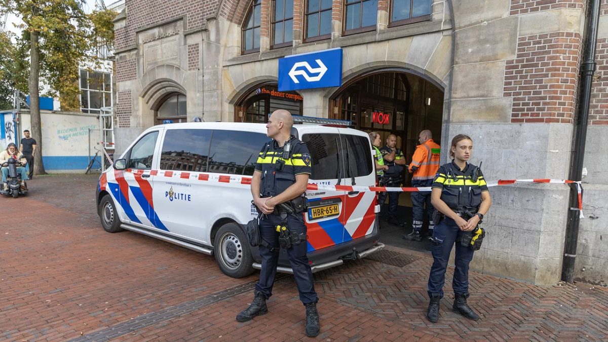 Ontruimingen op stations Haarlem, Utrecht en Rotterdam, onbeheerde koffers aangetroffen