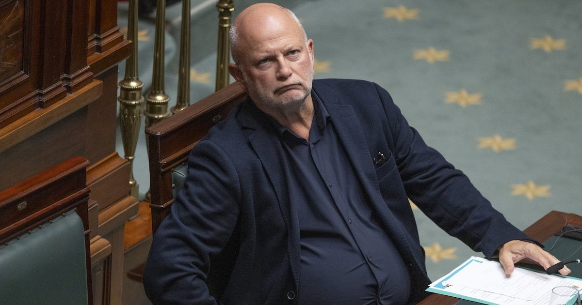 Incendie dans les Fagnes: Jean-Luc Crucke s'interroge sur l'absence d'interdiction de pénétration en forêt à Liège