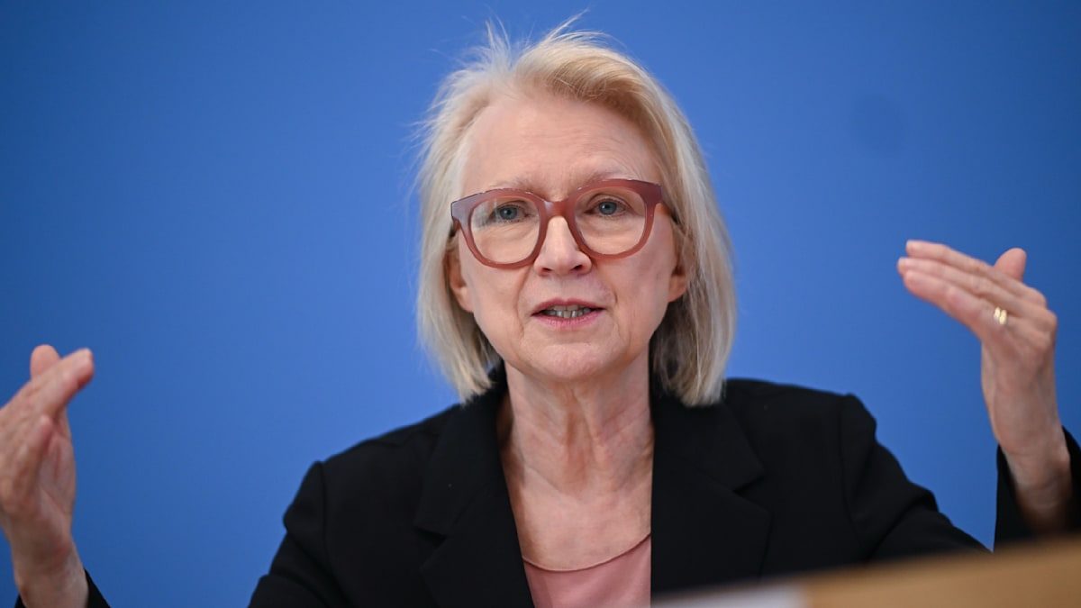 „Andernfalls fällt das gesamte Konzept zusammen“ – 46 Top-Ökonomen sprechen Renten-Warnung aus