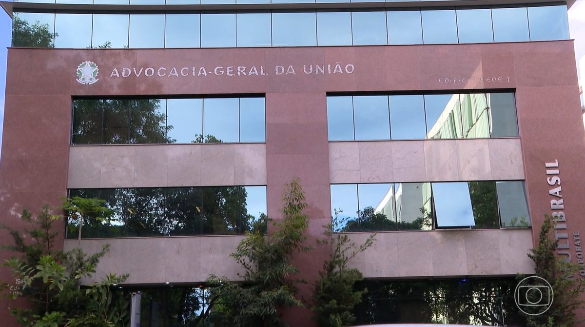 AGU pede a Fachin suspensão do afastamento de Andrei Rodrigues e aponta invasão de prerrogativa do presidente
