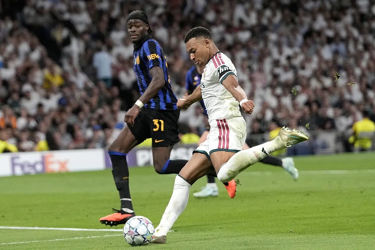 El Madrid logra la victoria del descontrol ante un Inter con dominio y errores en el Bernabéu