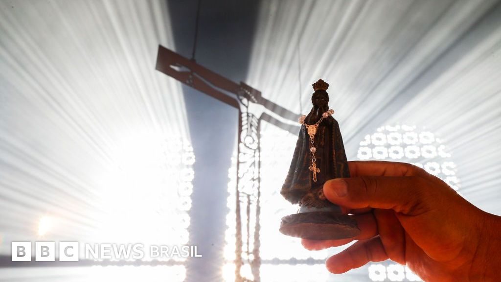 'Disputa religiosa' em torno de Nossa Senhora Aparecida leva fake news de volta ao centro da eleição presidencial, dest…