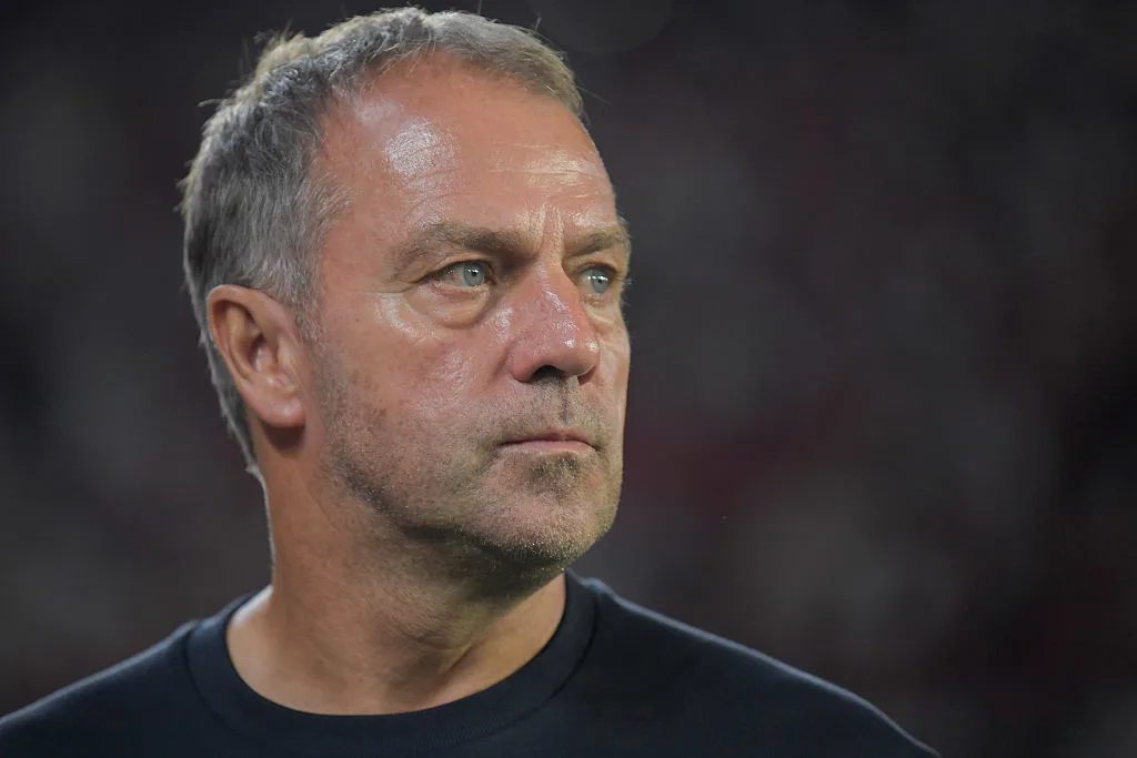 🥇 Hansi Flick named LaLiga's best manager for September