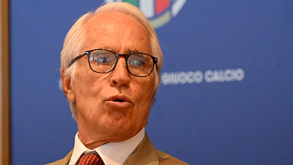 Non solo il tesseramento, Malagò si candidò senza dichiarare nulla sui requisiti: la carta accettata dalla Figc