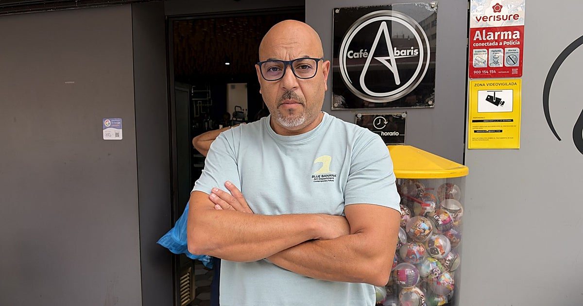 Nabil, hostelero musulmán en Ceuta: «Yo le mandé la corona funeraria al exdelegado del Gobierno y volvería a hacerlo»