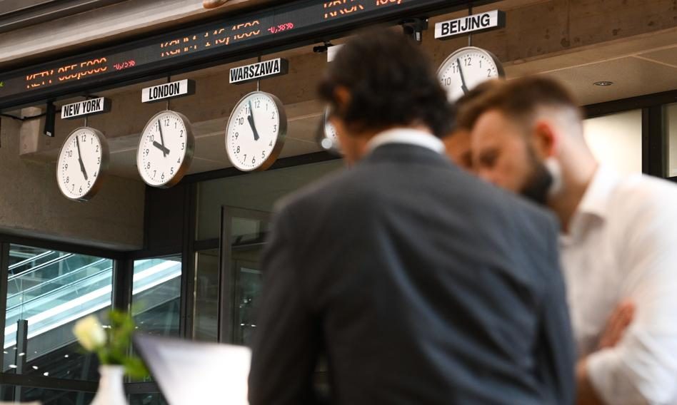 Mocny rajd PGE i rekordowy "Wiedźmin" to za mało. WIG20 oddaje pole sprzedającym
