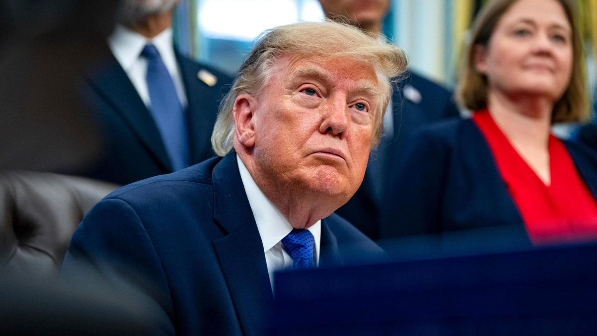 Trump lancia oggi il sito del governo alimentato con IA: “Ecco l’età dell’oro per i cittadini”