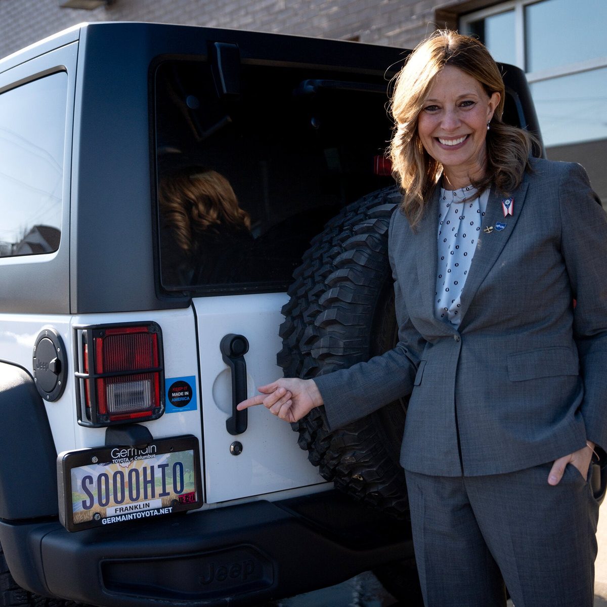 His Jet vs. Her Jeep: How Wealth Is Playing in the Midterms
