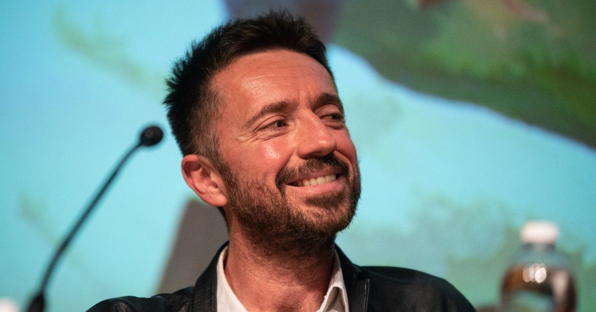 Andrea Scanzi vince il Premio Tenco 2026: “Mi riempie di una gioia totale”