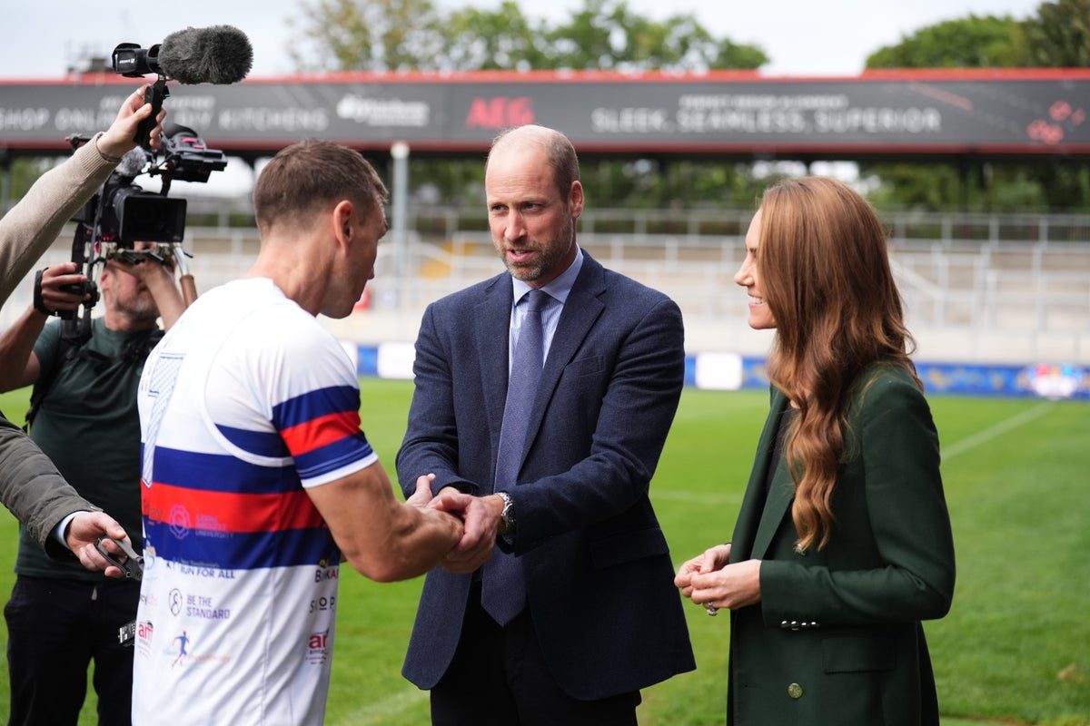 Prince and Princess of Wales surprise Sir Kevin Sinfield at final MND challenge
