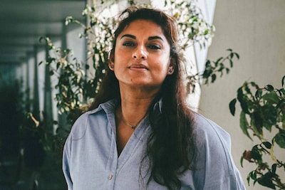 “Een wet uitvinden om één verkozene te elimineren, dat noem ik trumpiaans.” Jinnih Beels haalt uit naar Conner Rousseau…
