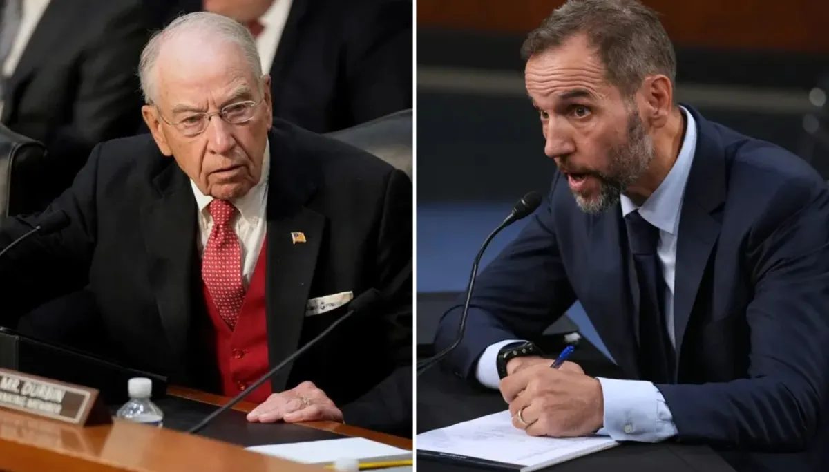 Grassley says Smith subpoenaed nearly 5,000 checks from Trump donors as part of Arctic Frost