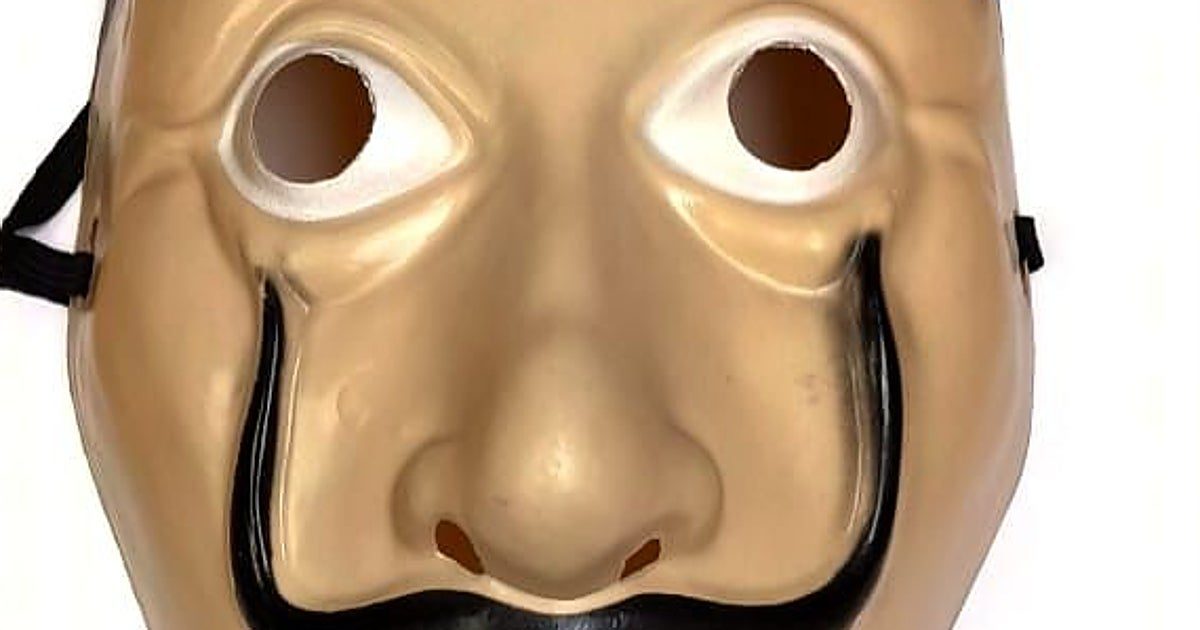 Cae un pandillero cuando iba de 'cacería' con una máscara de 'La Casa de Papel'