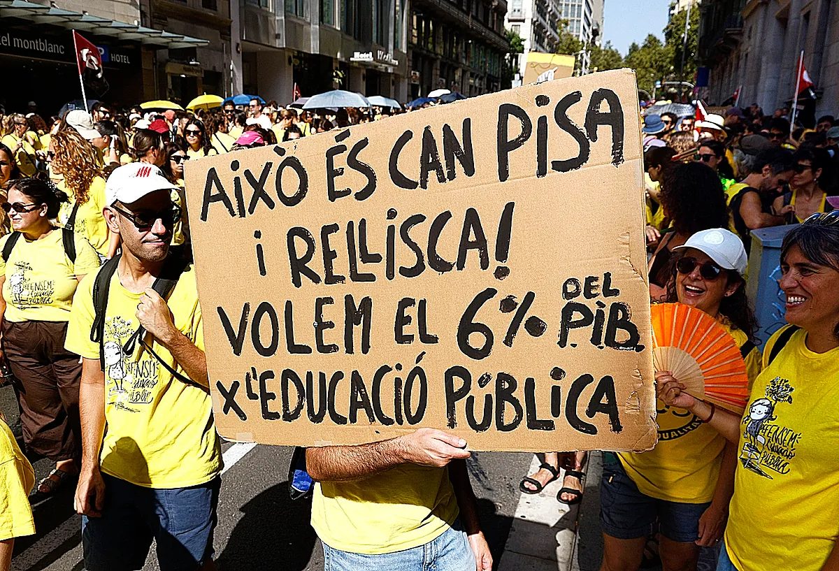 Dos grietas educativas a la española: más inmigrantes que en la OCDE y mayor caída en las familias ricas