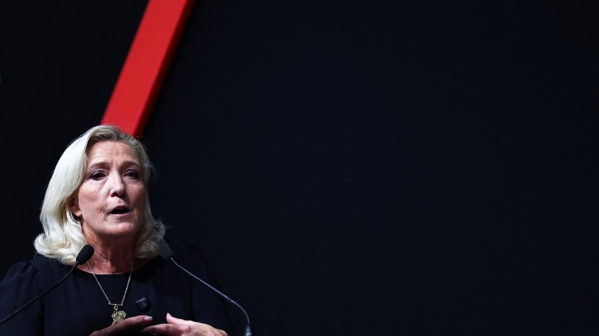Affaire Bardella : Marine Le Pen dit à Mediapart "d'enfiler son costard en Kevlar", une députée écologiste saisit la ju…