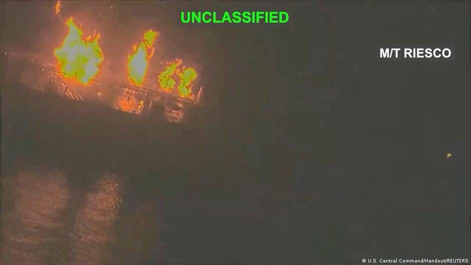 US strikes oil tankers off coast of Iran