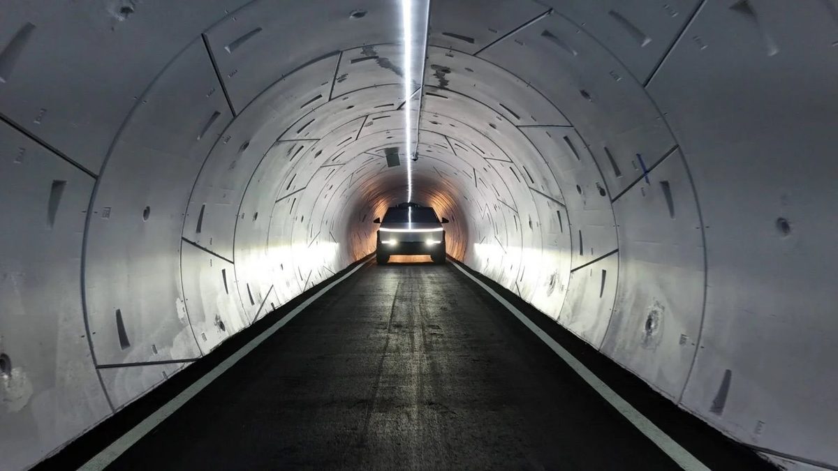 Musk’s Boring Company Scores $23 Billion Valuation Despite Slow Progress