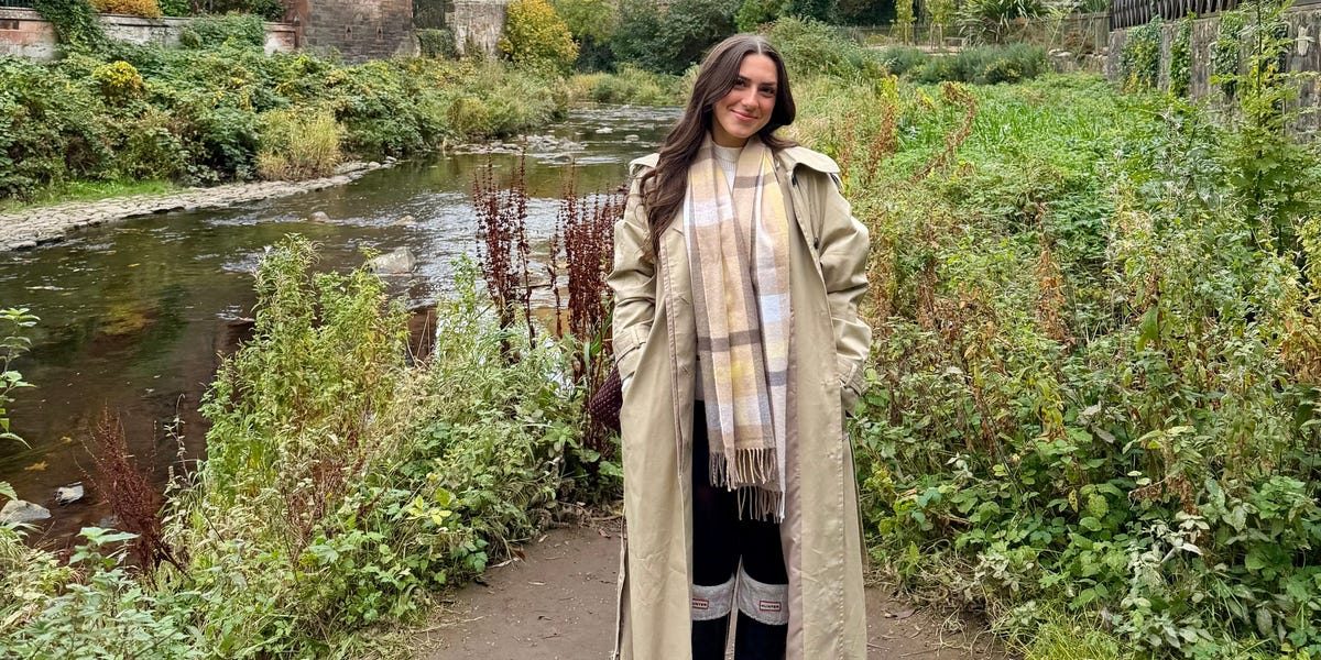 I went to Scotland for the first time. There are 6 items I'm glad I packed and 4 I wish I had brought.