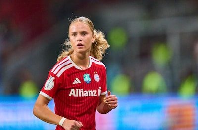 Bayern München-talent Sophie Proost (19) debuteert in Oranje-selectie, Renee van Asten niet op tijd fit