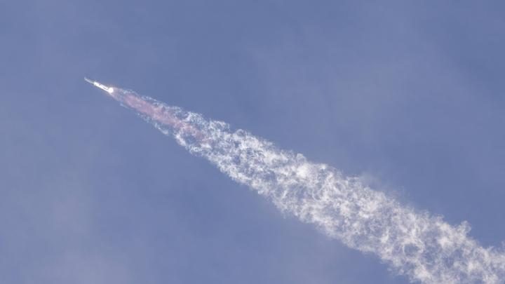 USA/ Rakieta nośna Starship wodowała na Pacyfiku