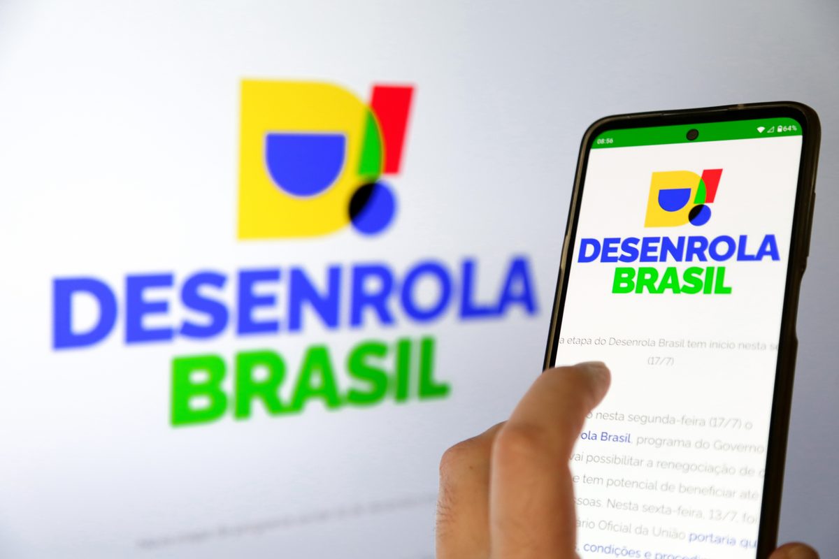 A cinco dias das eleições, governo lança Desenrola MEI e novas medidas de renegociação de dívidas