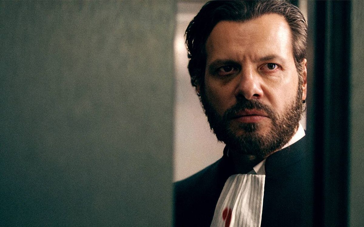 Un bon avocat, recensione del film con Laurent Lafitte alla Mostra del Cinema di Venezia