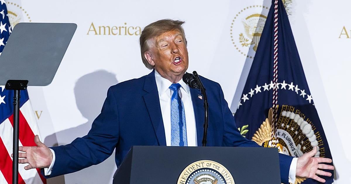 El Supremo avala cautelarmente las deportaciones de Trump a terceros países