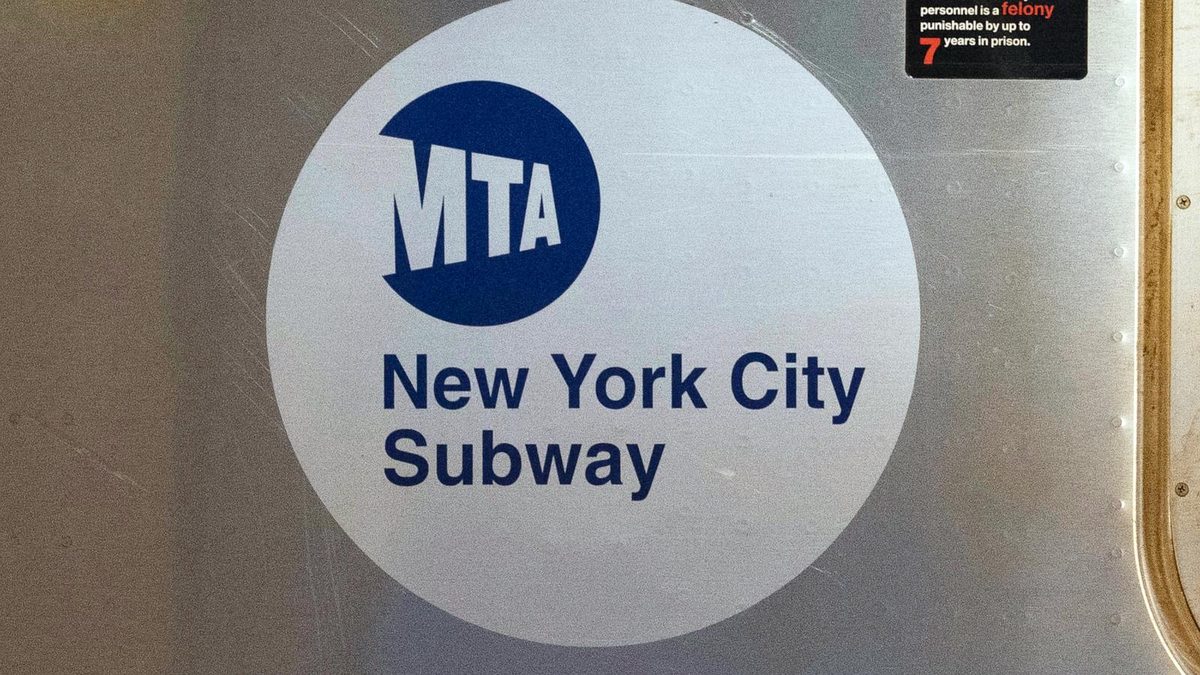 Man dragged to death by NYC subway train after bag snags on door, police say