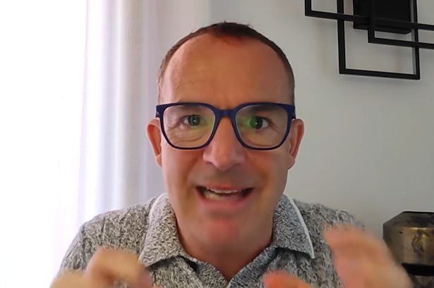 Martin Lewis gives Premium Bonds £5,000 alert adding 'little or nothing'