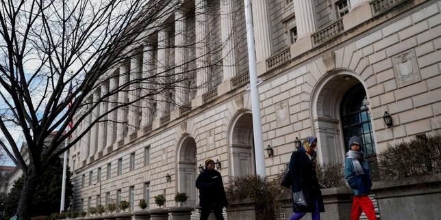 Aux Etats-Unis, la justice interdit le partage massif de données sensibles du fisc aux services de l’immigration