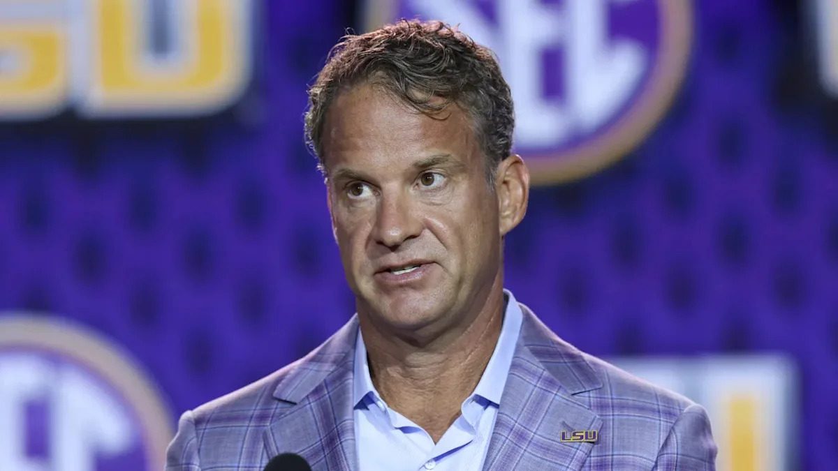 Lane Kiffin continues to embrace the villain role at LSU