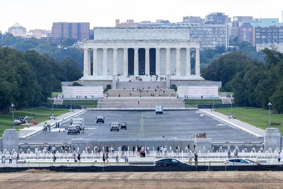 Reflecting Pool Contractor Says Issues Were Linked To Its Own Work, Not Vandals, Report Says