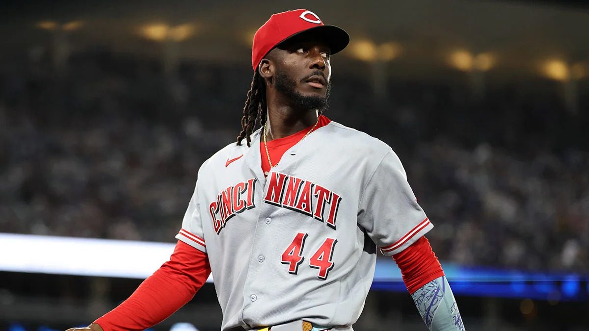 Reds news: Elly De La Cruz ruins Teoscar Hernandez's inside-the-park HR with dime throw