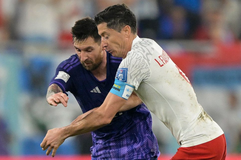 Lewandowski kontra Messi. Takiego starcia dawno nie było