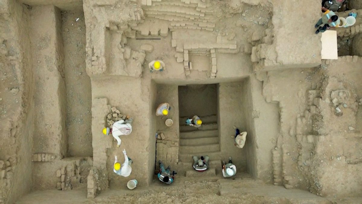 600-year-old tomb of pre-Incan Chimu kingdom found in Peru